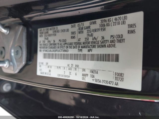 1FMCU0JX0FUC73563 Ford Escape Titanium
