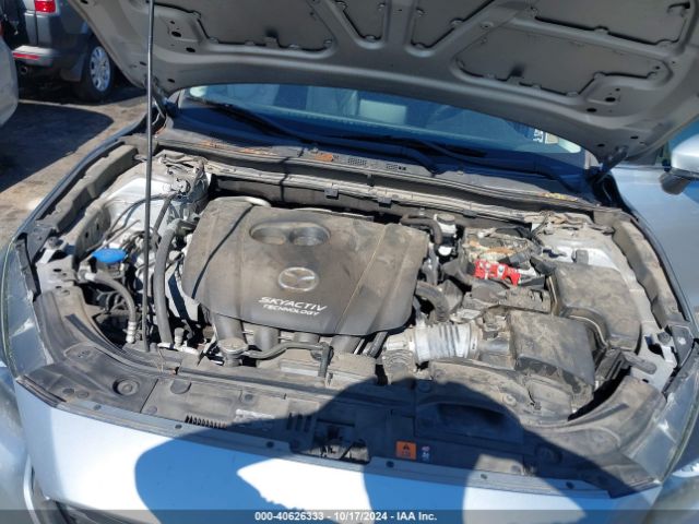 3MZBN1L32JM180339 Mazda Mazda3 Touring