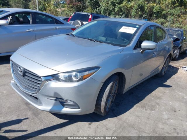 3MZBN1L32JM180339 Mazda Mazda3 Touring