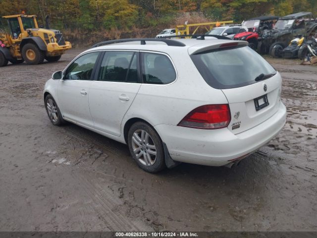 3VWPL7AJ0EM615798 Volkswagen Jetta Sportwagen 2.0l Tdi