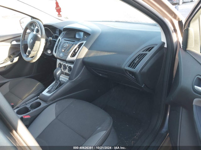Ford FOCUS SE 2014 1FADP3K27EL366353 Image 5