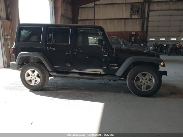 1C4BJWDG7JL803789 Jeep Wrangler Jk Unlimited Sport S 4x4