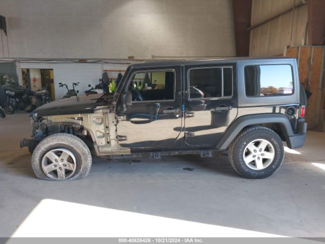 1C4BJWDG7JL803789 Jeep Wrangler Jk Unlimited Sport S 4x4