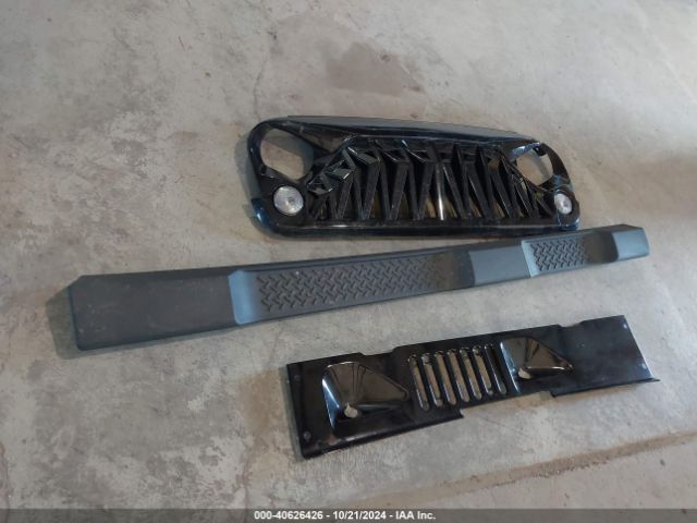 1C4BJWDG7JL803789 Jeep Wrangler Jk Unlimited Sport S 4x4