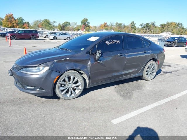 Chrysler 200 S 2015 1C3CCCBB2FN727001 Image 2