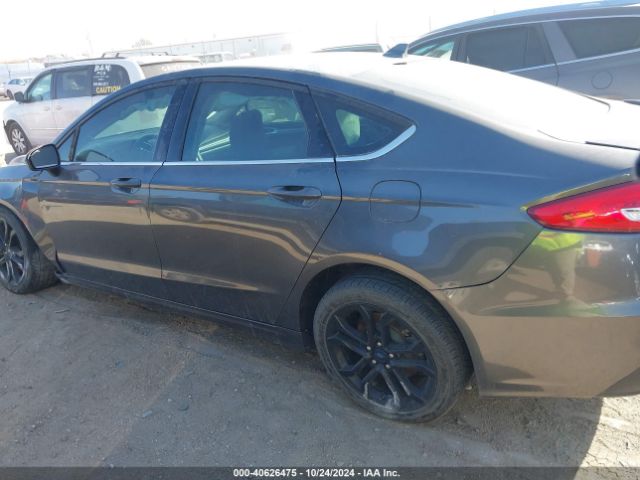 3FA6P0HD2KR251012 Ford FUSION SE