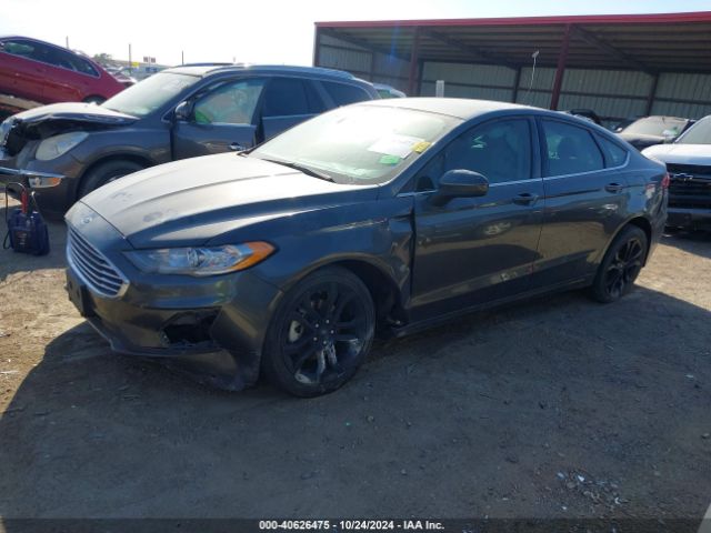 3FA6P0HD2KR251012 Ford FUSION SE