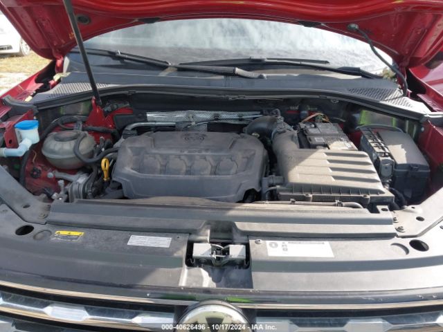 3VV3B7AXXJM215817 Volkswagen Tiguan 2.0t Se/2.0t Sel