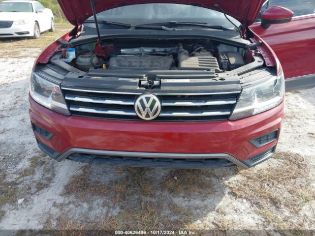 3VV3B7AXXJM215817 Volkswagen Tiguan 2.0t Se/2.0t Sel