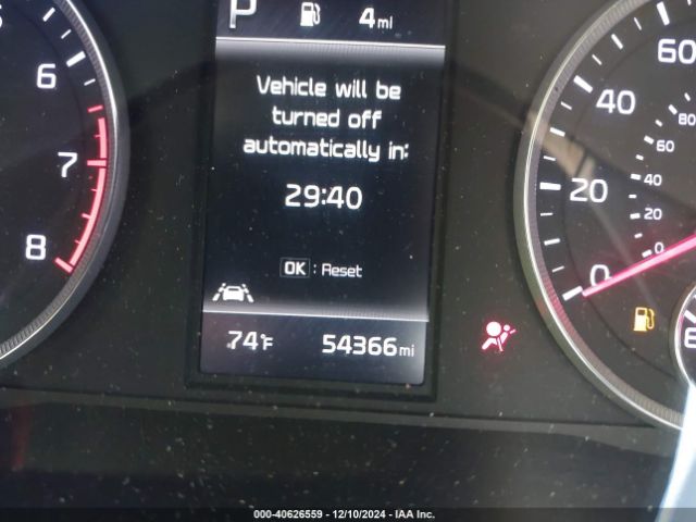 5XXG14J2XNG126858 KIA K5 LXS