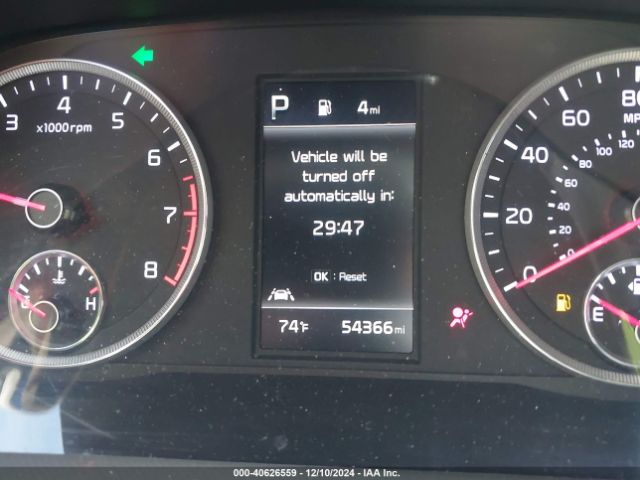 5XXG14J2XNG126858 KIA K5 LXS