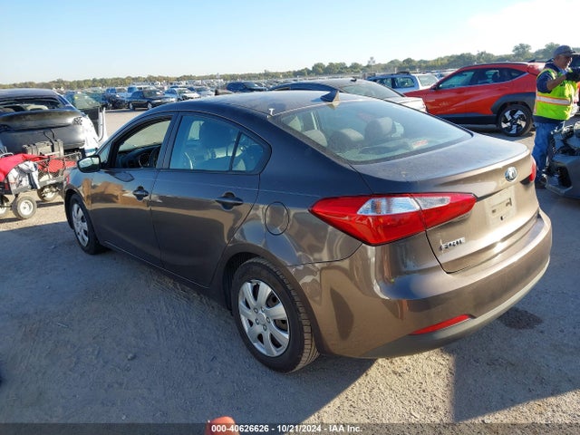 KIA FORTE LX 2015 KNAFX4A65F5333674 Image 3