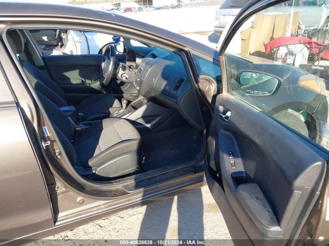 KIA FORTE LX 2015 KNAFX4A65F5333674 Image 5