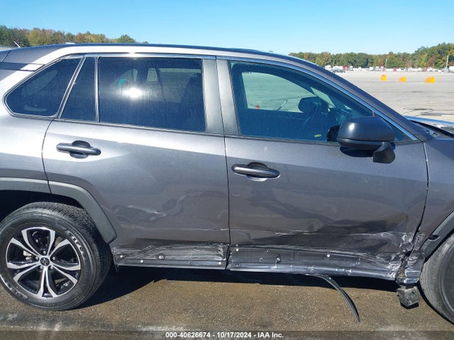 Toyota RAV4 LE 2022 2T3H1RFV0NW208230 Image 13