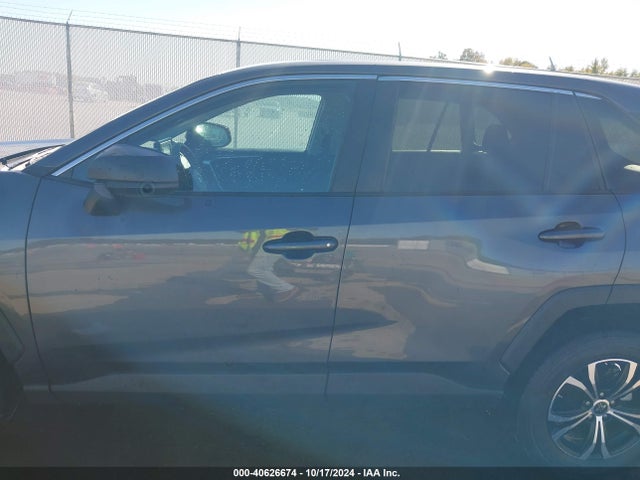 Toyota RAV4 LE 2022 2T3H1RFV0NW208230 Image 14