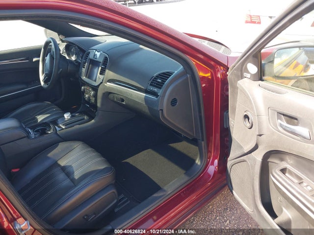 2C3CCABG0NH241228 Chrysler 300 S