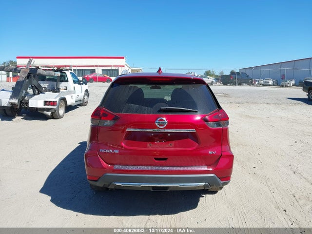 Nissan ROGUE SV 2018 5N1AT2MT7JC751006 Image 16