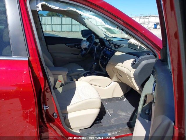 Nissan ROGUE SV 2018 5N1AT2MT7JC751006 Image 5