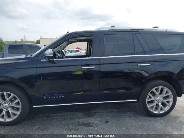 1FMJU1LT1KEA26449 Ford Expedition Platinum