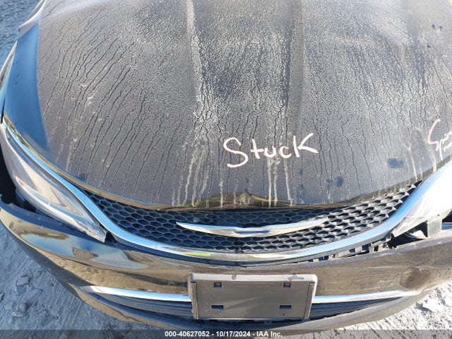 Chrysler 200 Limited 2015 1C3CCCAB2FN715884 Image 10