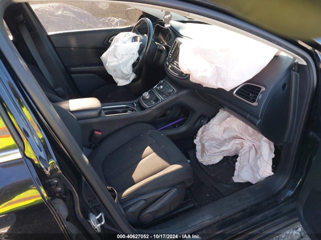 Chrysler 200 Limited 2015 1C3CCCAB2FN715884 Image 5