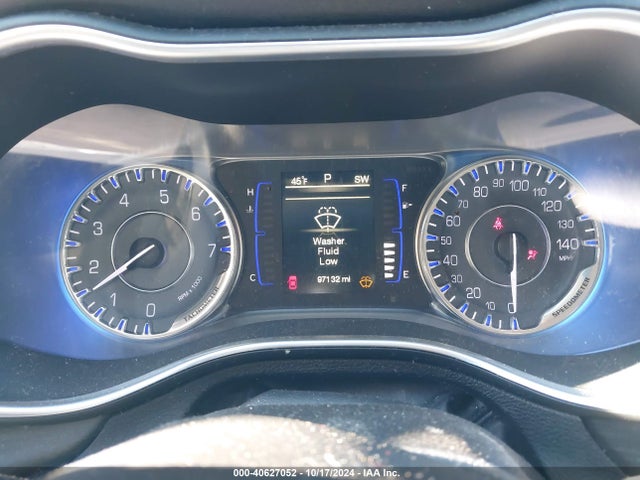 Chrysler 200 Limited 2015 1C3CCCAB2FN715884 Image 7