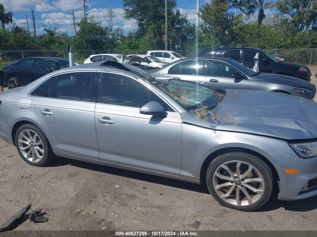 WAUGMAF43KN004954 Audi A4 40 Premium/40 Titanium Premium