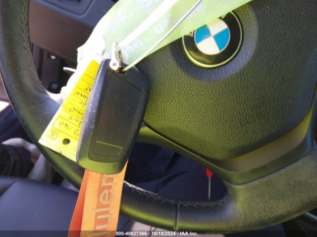 WBA3B1G55FNT01760 BMW 320i