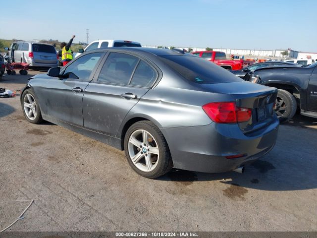 WBA3B1G55FNT01760 BMW 320i