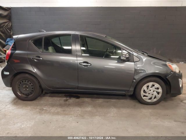 JTDKDTB35G1123206 Toyota Prius C One