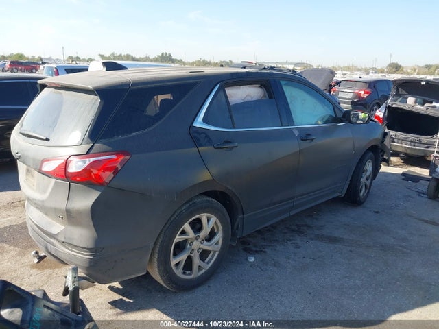 Chevrolet EQUINOX LT 2018 2GNAXKEX1J6227814 Image 4