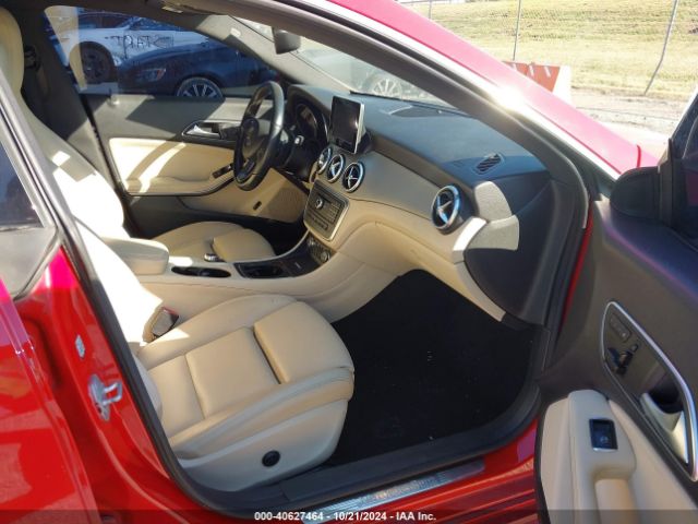 WDDSJ4GB1GN330012 Mercedes-Benz CLA 250 4MATIC