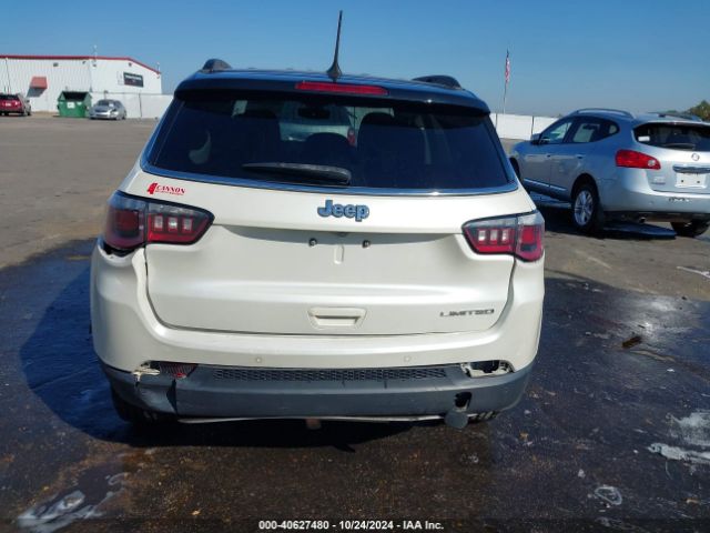 3C4NJCCB0JT123934 Jeep Compass Limited Fwd