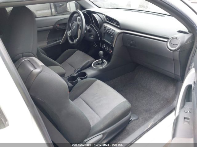 JTKJF5C71E3076253 Scion TC