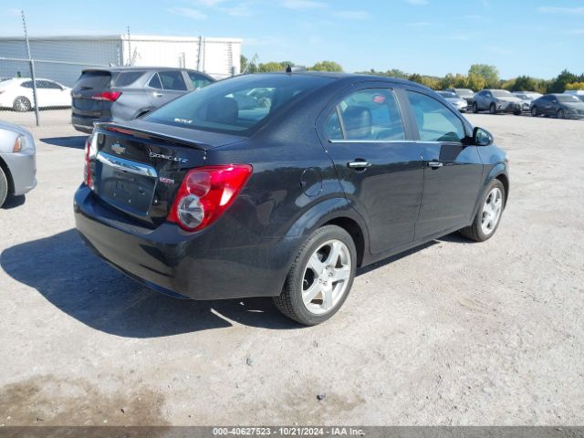 1G1JE5SB0F4201117 Chevrolet Sonic Ltz Auto