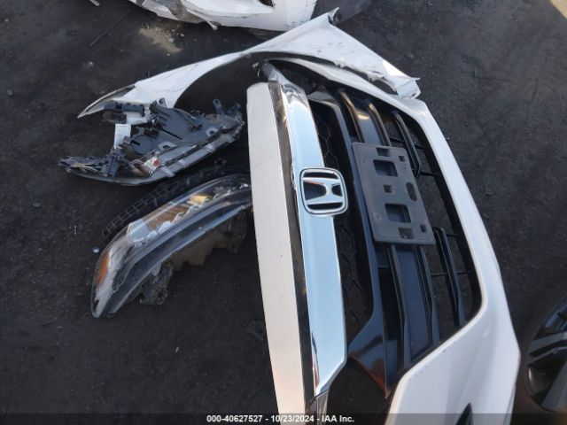 1HGCV2F98JA004035 Honda Accord Touring 2.0t