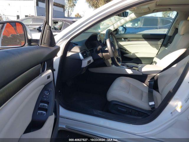 1HGCV2F98JA004035 Honda Accord Touring 2.0t