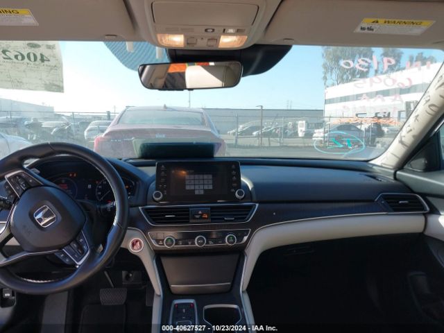 1HGCV2F98JA004035 Honda Accord Touring 2.0t