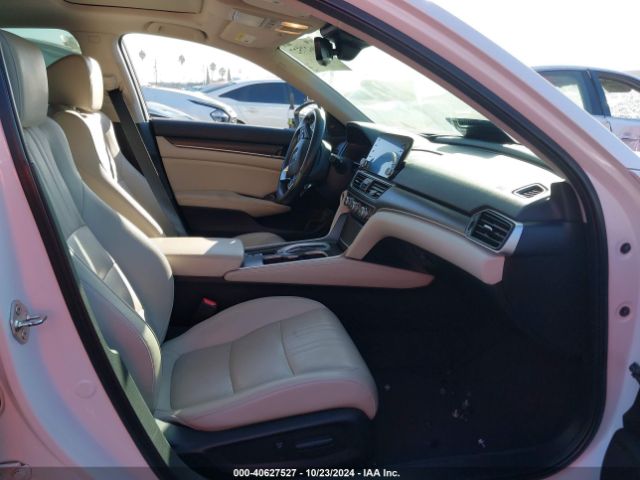1HGCV2F98JA004035 Honda Accord Touring 2.0t