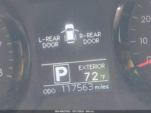 5TDKK3DC2FS638989 Toyota Sienna Le 8 Passenger