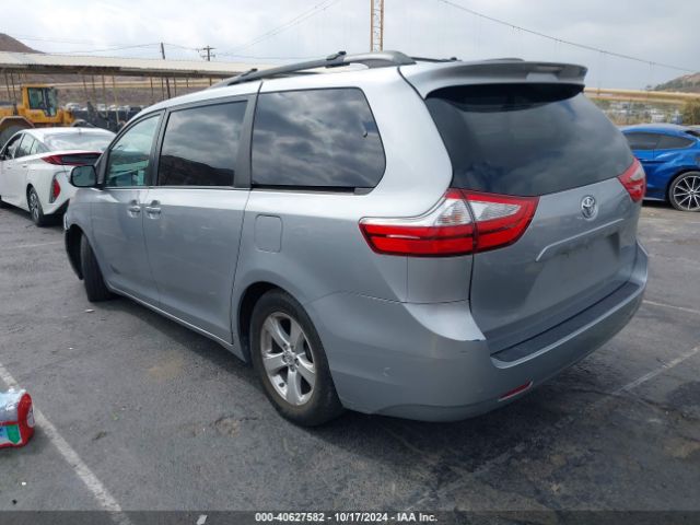 5TDKK3DC2FS638989 Toyota Sienna Le 8 Passenger