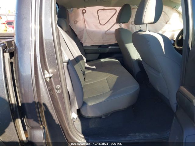 3TMAZ5CN2HM033945 Toyota Tacoma Sr5 V6