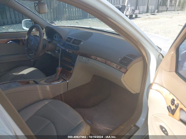 2009 Mercedes-benz E 350 4matic მანქანა იყიდება აუქციონზე, vin: WDBUF87X79B393982, აუქციონის ნომერი: 40627662