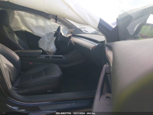 2023 TESLA MODEL 3 5YJ3E1EA3PF668439 Photo 4