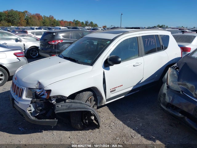 Jeep Compass 75th Anniversary 2016 1C4NJDBB6GD731057 Image 14