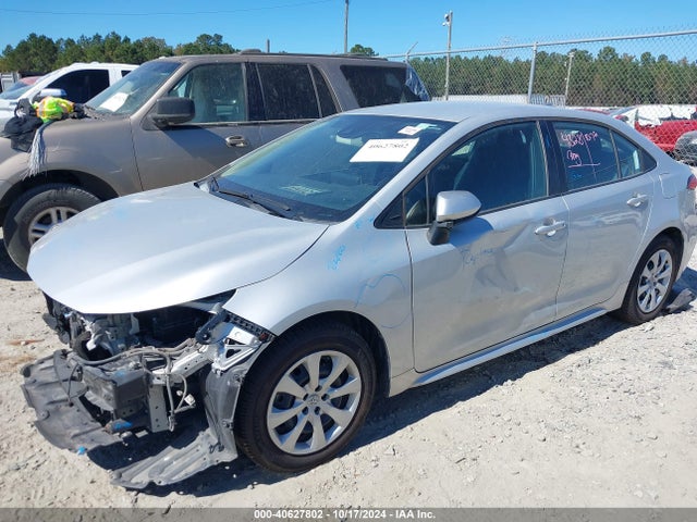 5YFEPMAE9MP227539 Toyota COROLLA LE