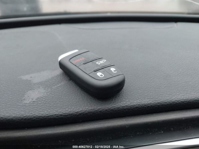 2016 CHRYSLER 200 1C3CCCAB5GN112980 Photo 10
