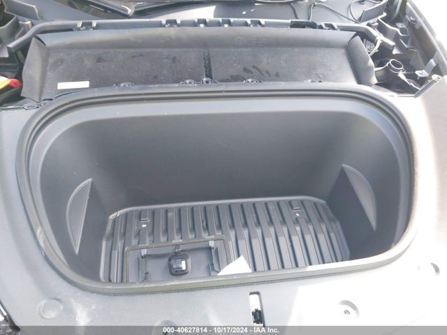 2024 TESLA MODEL Y 7SAYGDEF6RA293470 Photo 9