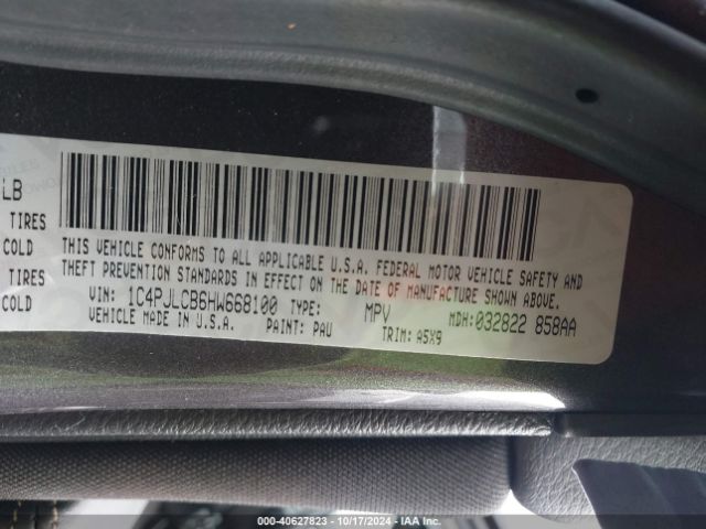 1C4PJLCB6HW668100 Jeep Cherokee Latitude Fwd