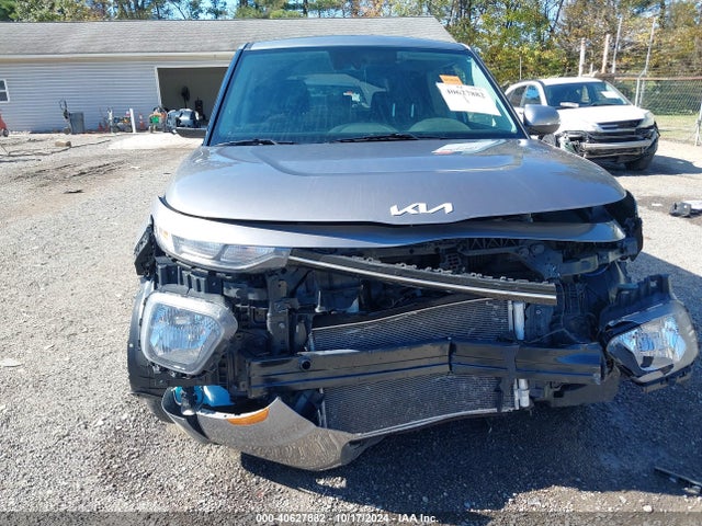 KIA SOUL LX 2022 KNDJ23AU8N7816535 Image 13